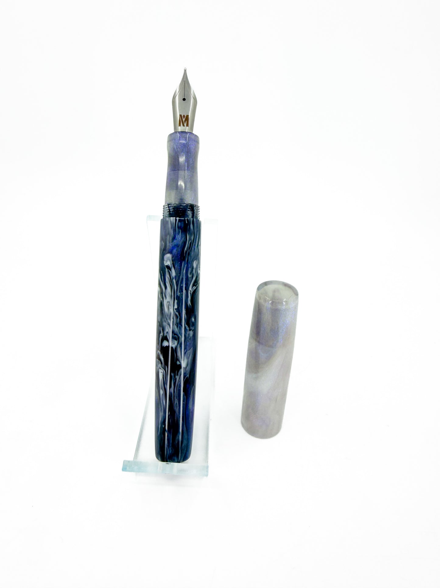 Cali After Dark Fountain Pen