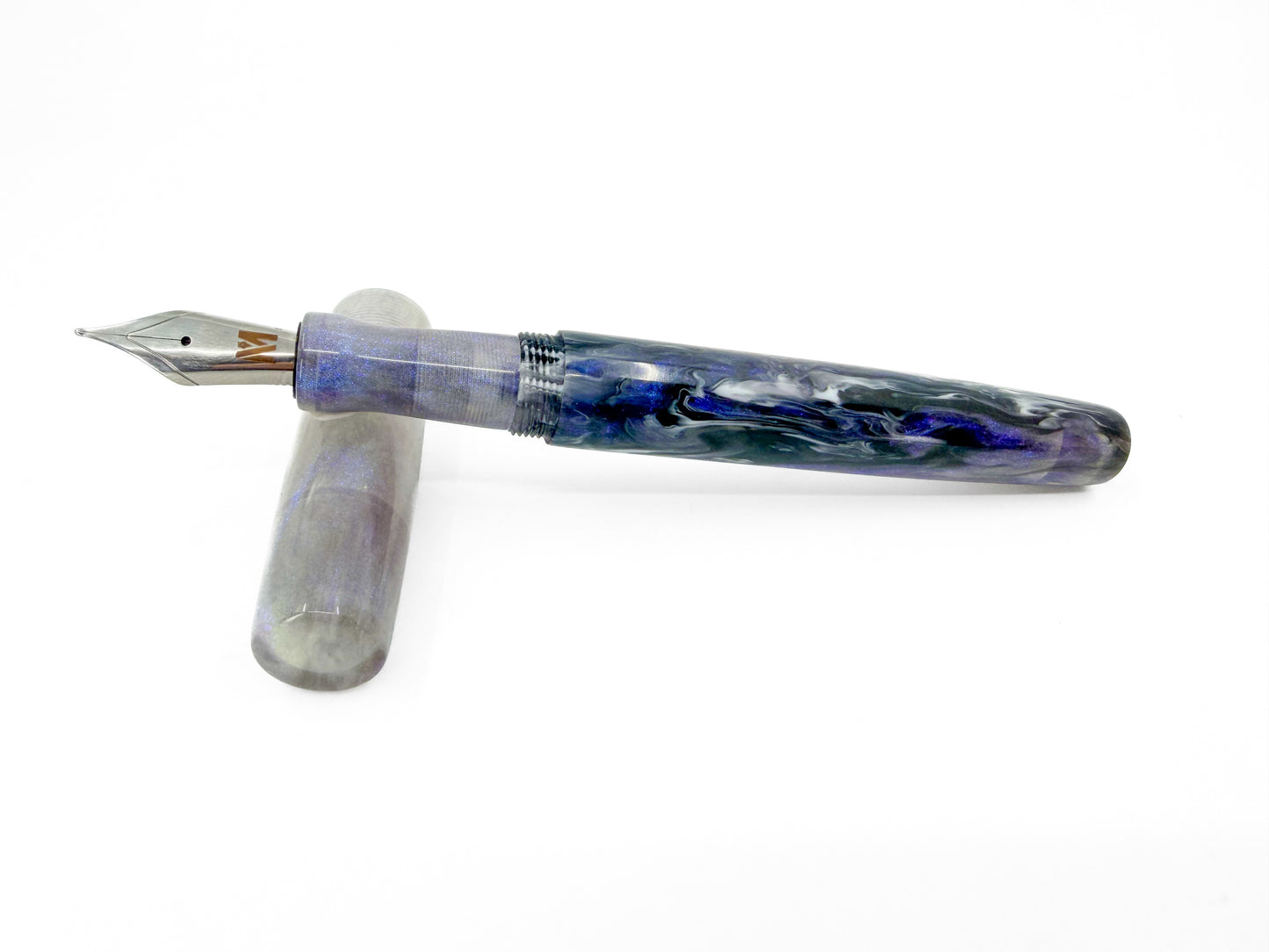 Cali After Dark Fountain Pen