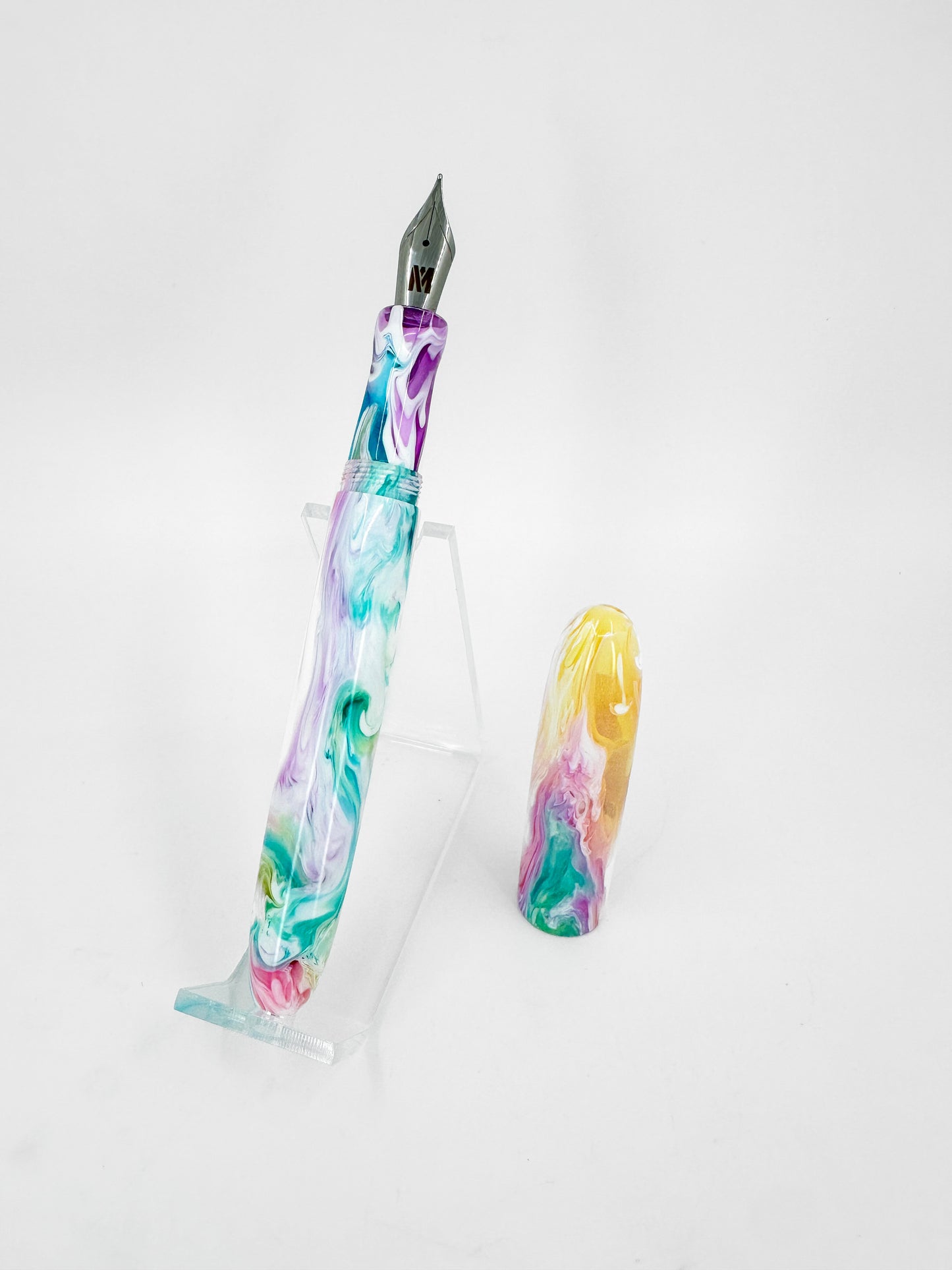 Pastel Prism Fountain Pen : C4