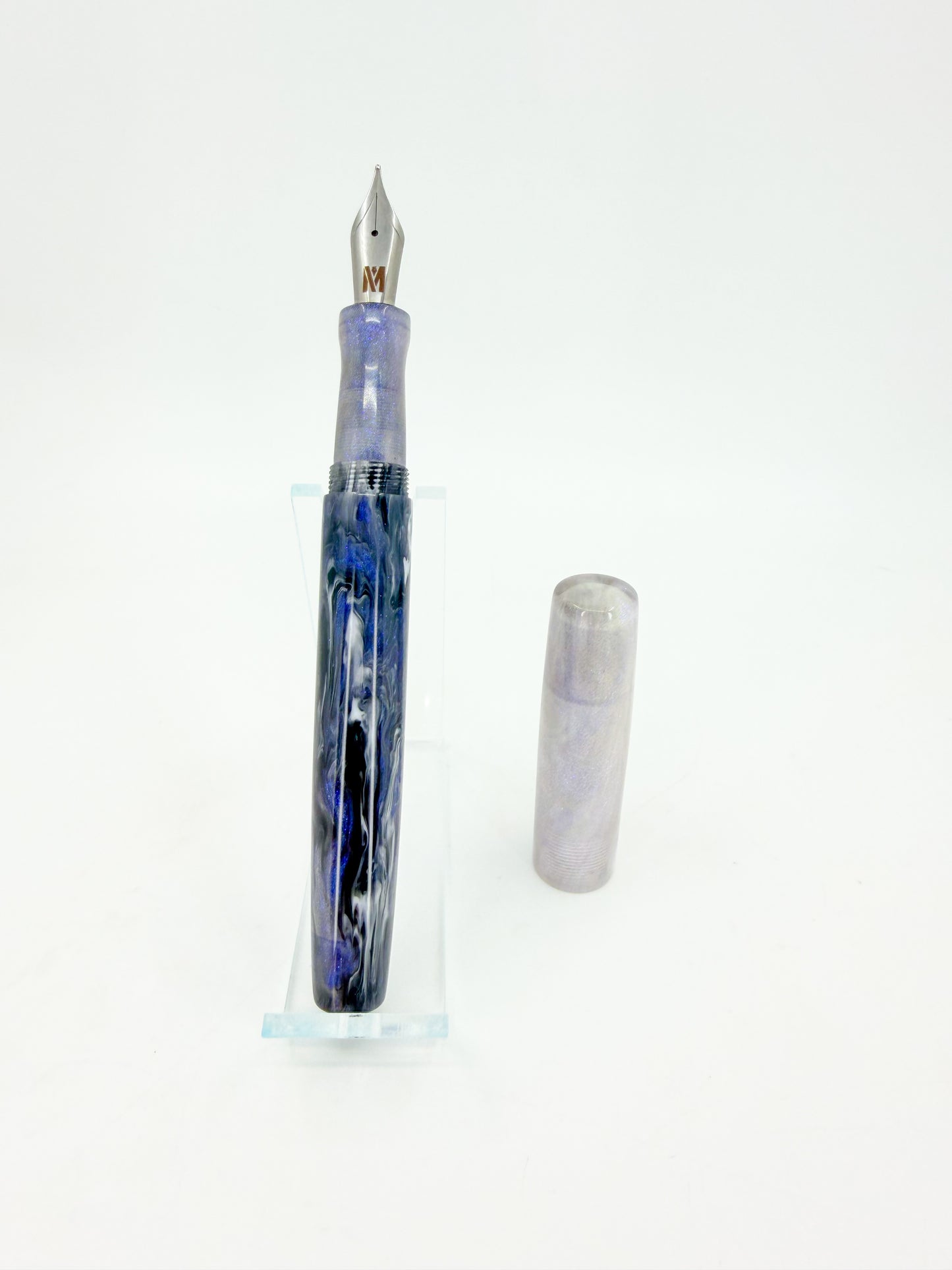 Cali After Dark Fountain Pen