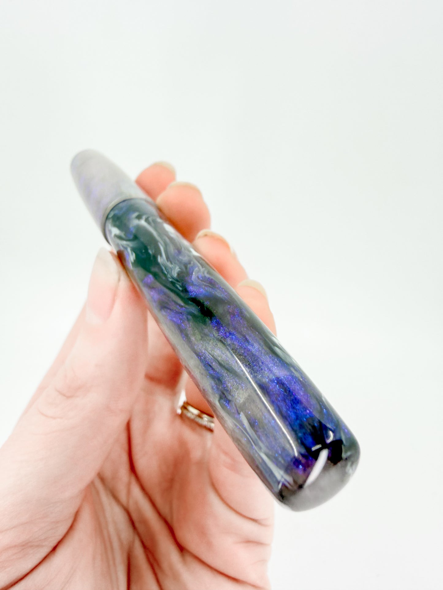 Cali After Dark Fountain Pen