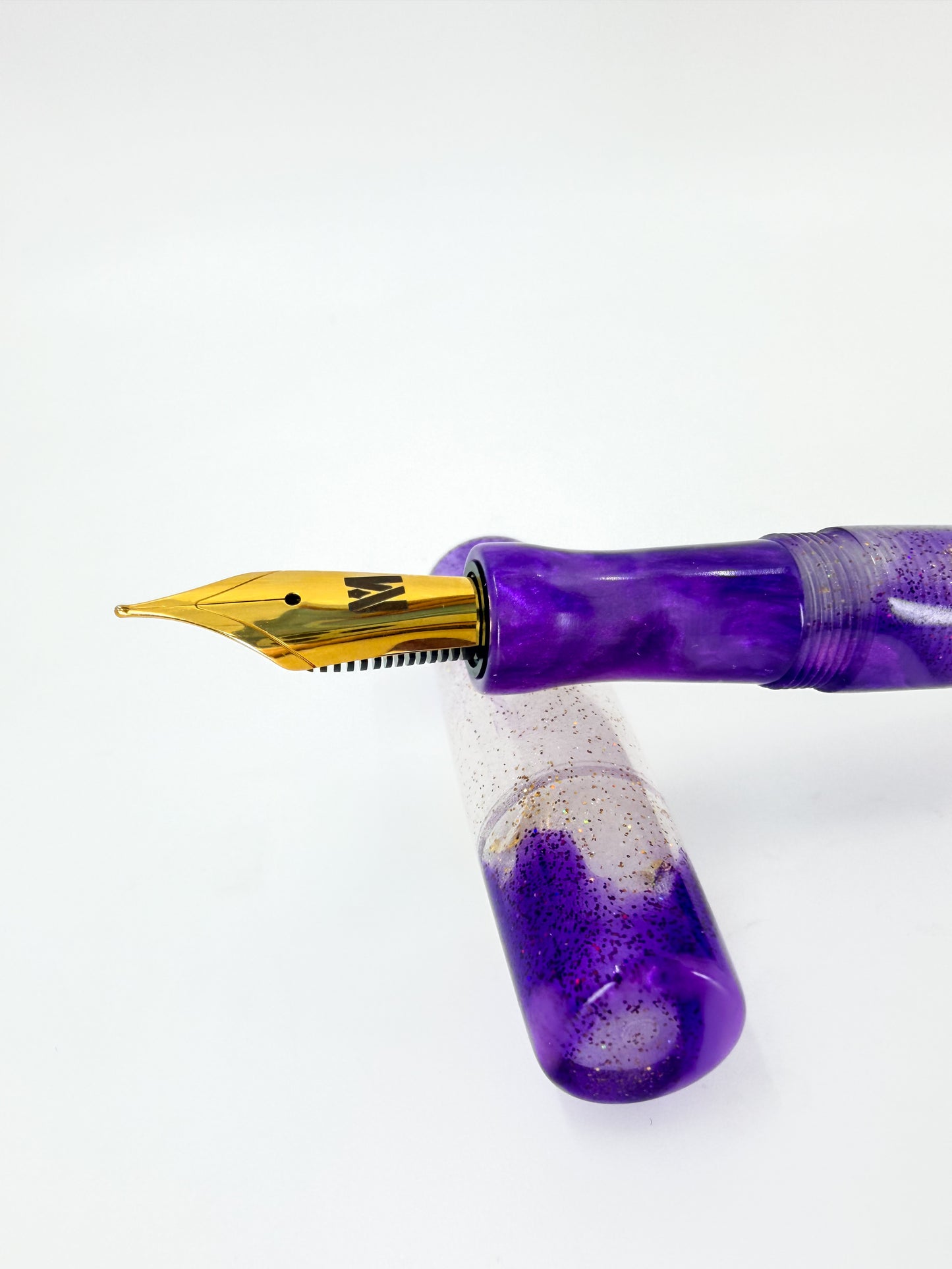 Royal Fountain Pen: B7