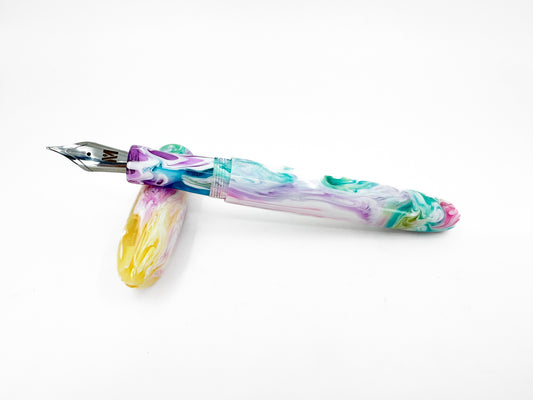 Pastel Prism Fountain Pen : C4