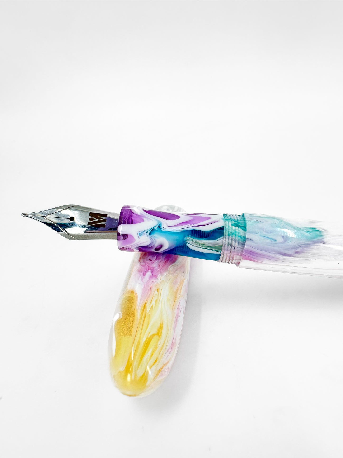 Pastel Prism Fountain Pen : C4