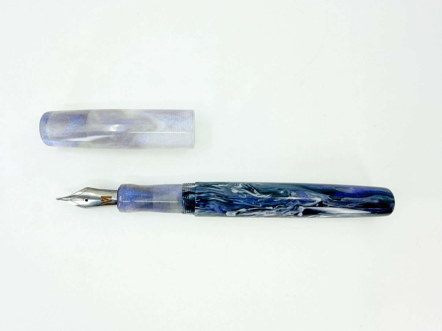 Cali After Dark Fountain Pen