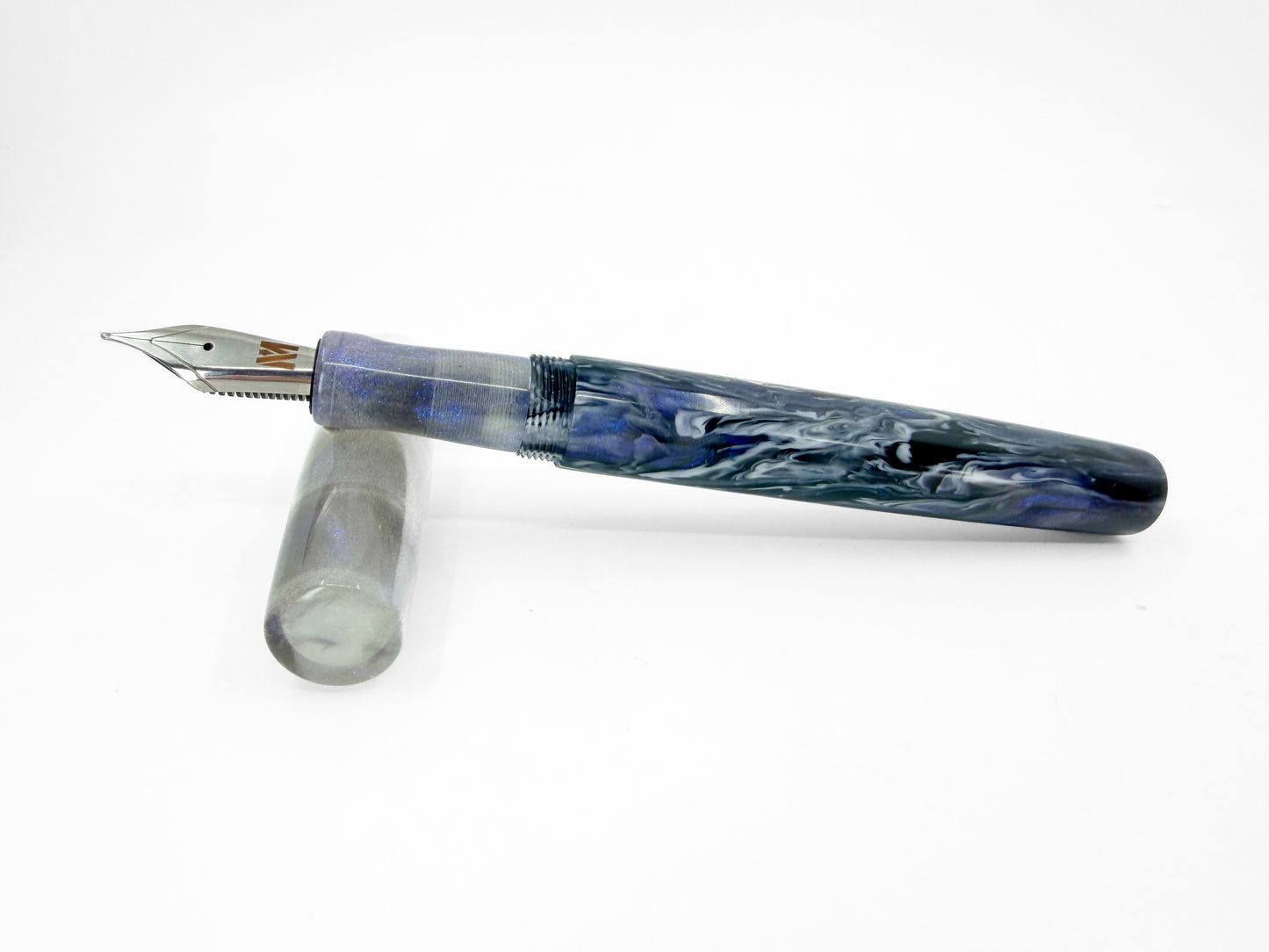 Cali After Dark Fountain Pen