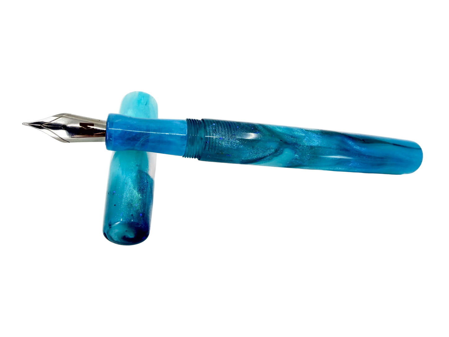 Ghostlight Glow Fountain Pen: B6