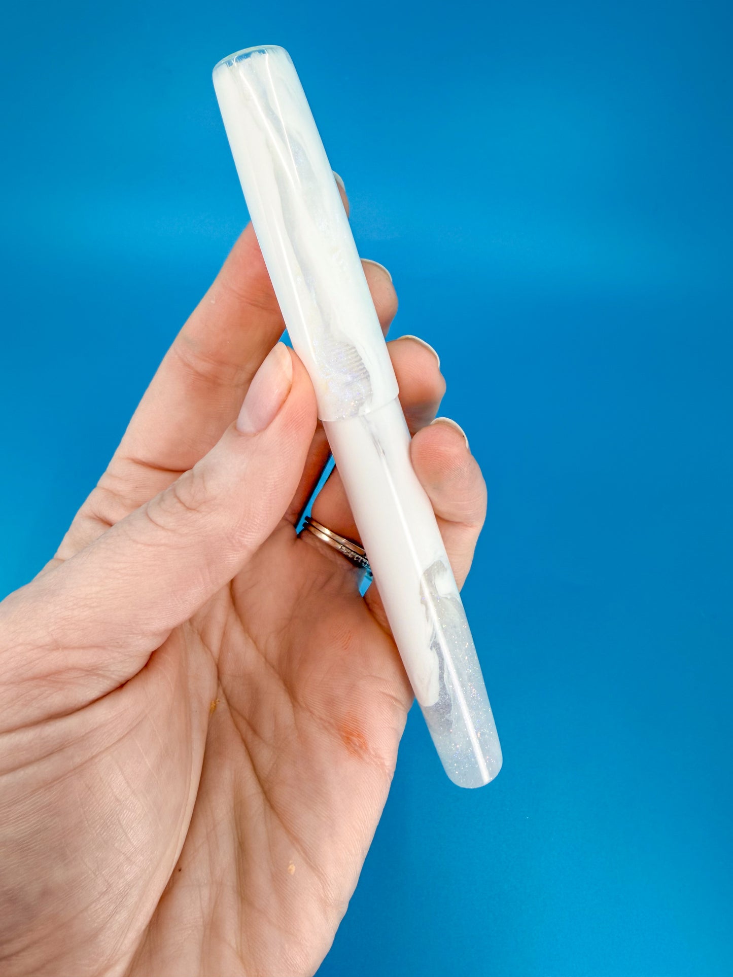 Cloud Dancer 2026 Fountain Pen with Cap Inlay I3