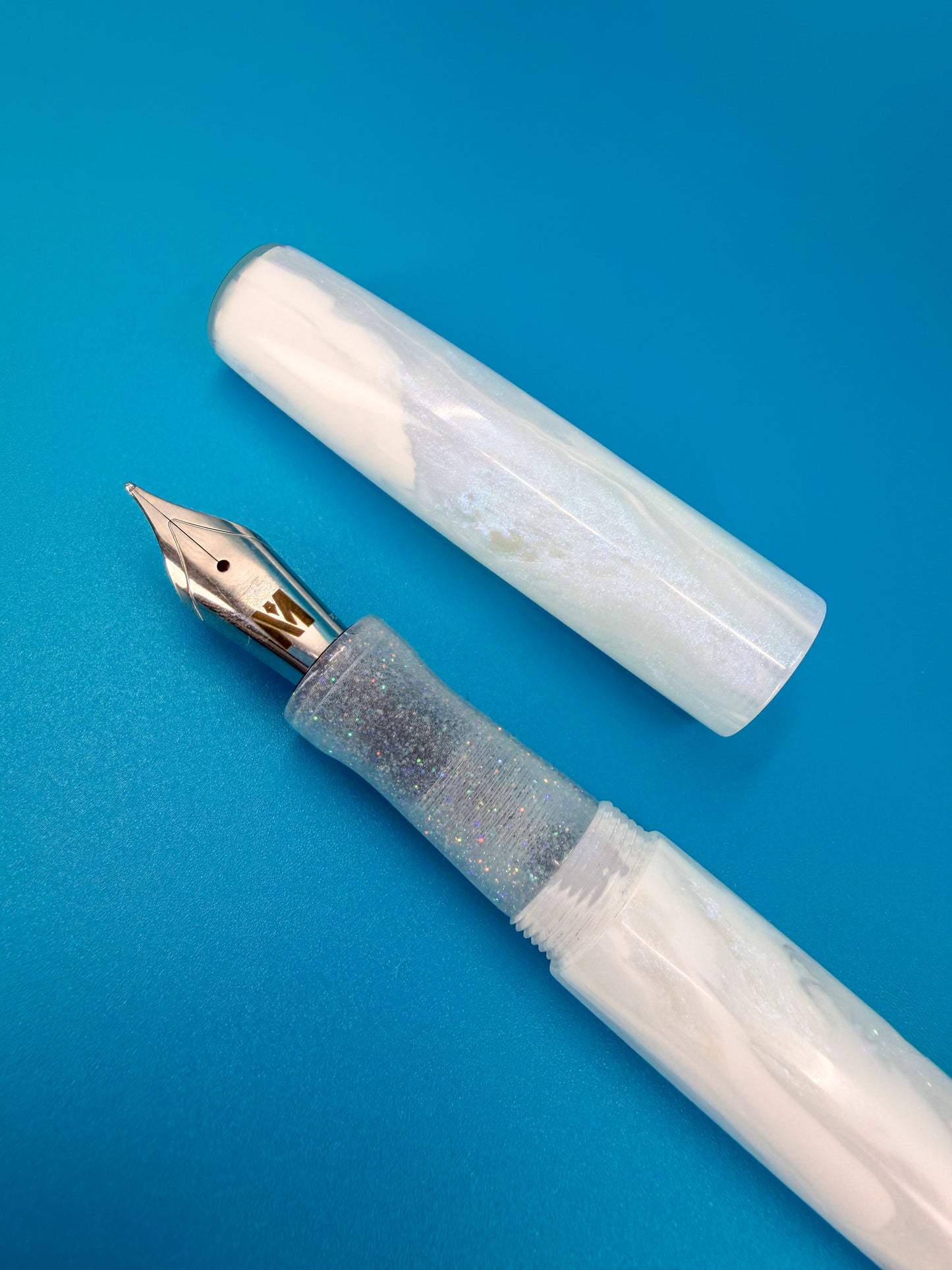 Cloud Dancer 2026 Fountain Pen with Cap Inlay I2