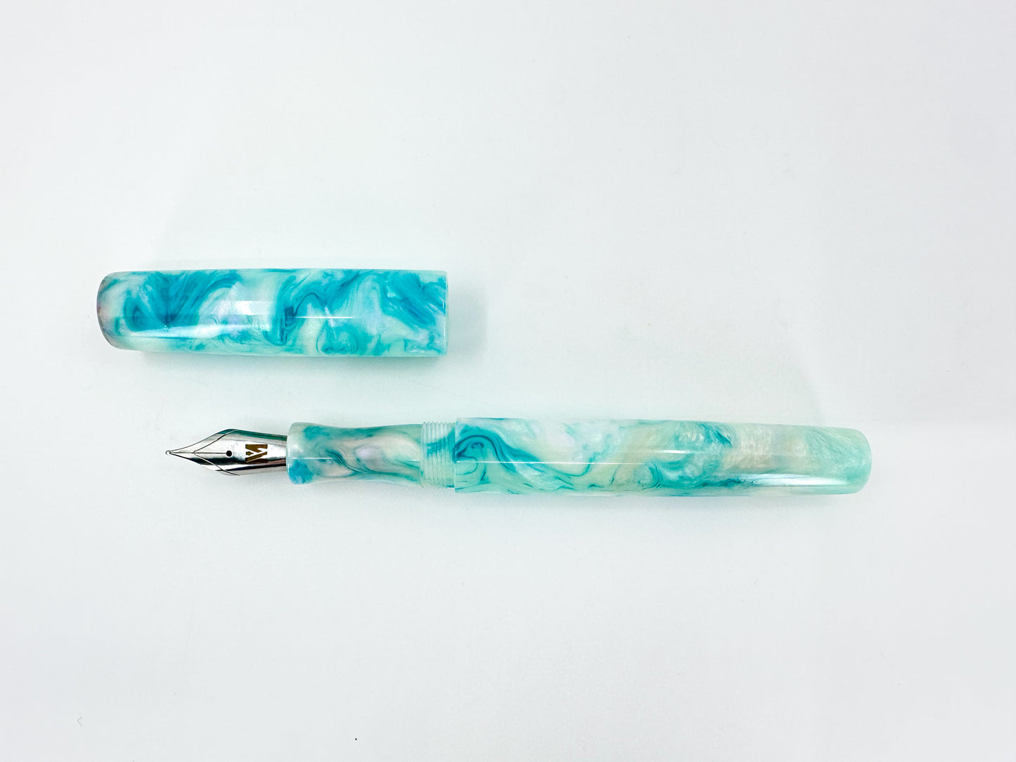 Aqua Prismatic Pearl Fountain Pen with Cap Inlay